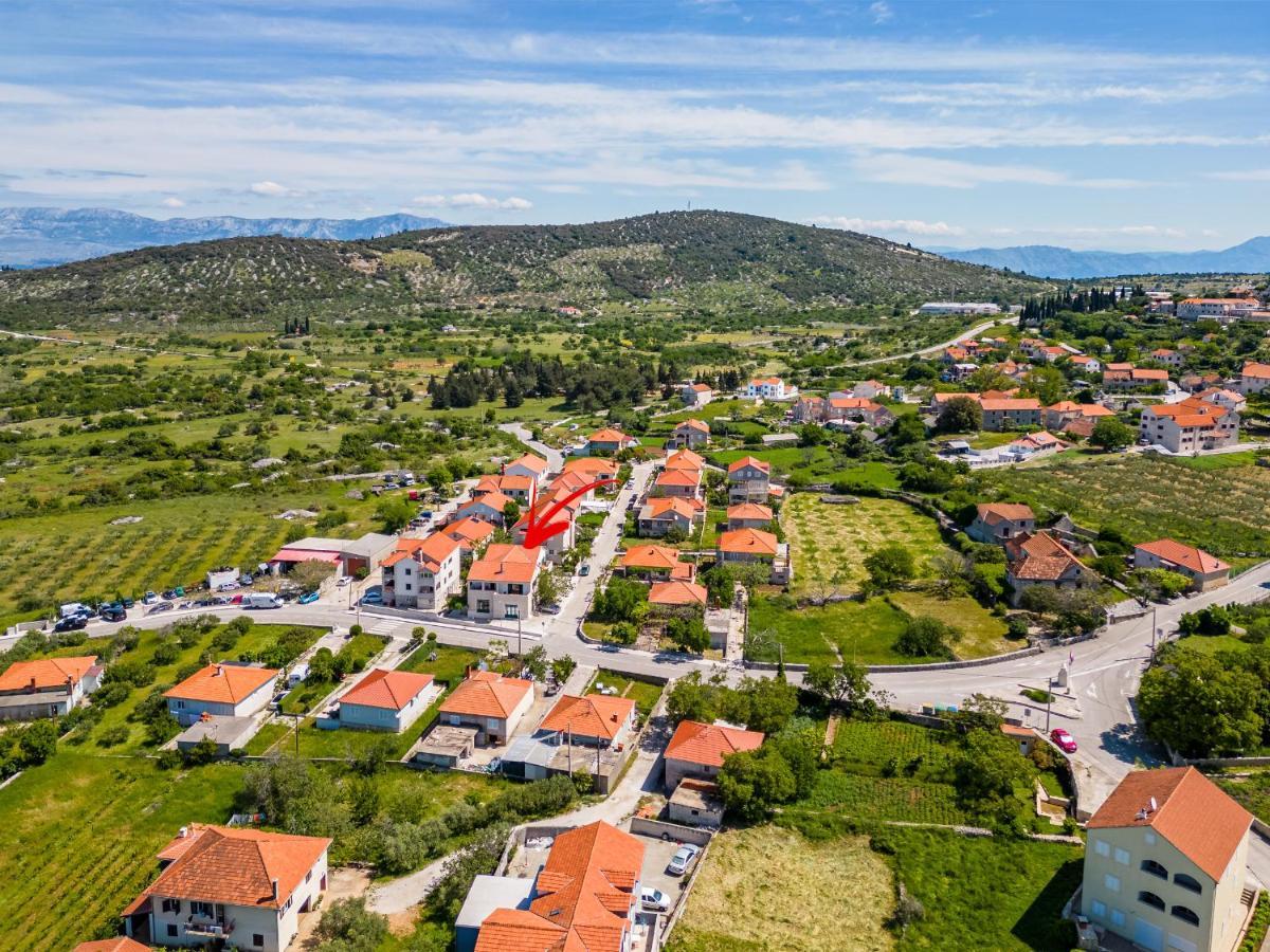 Guest House Barbara Nerezisca Экстерьер фото
