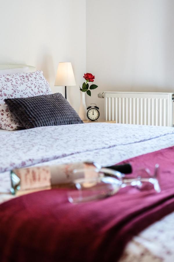 Guest House Barbara Nerezisca Экстерьер фото