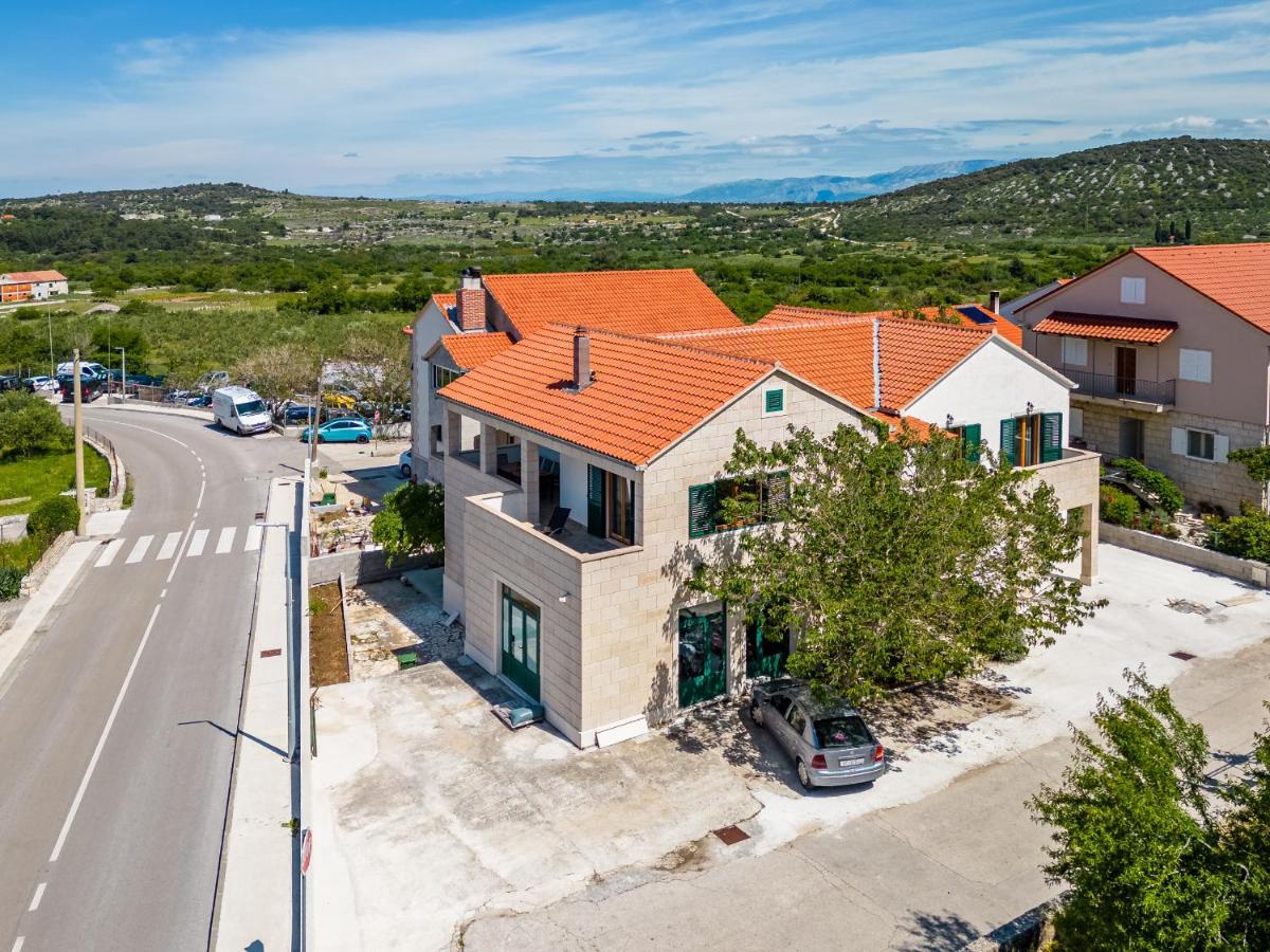 Guest House Barbara Nerezisca Экстерьер фото
